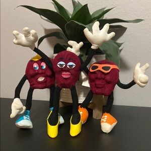 Vintage California Raisins Plush Bendable Characters